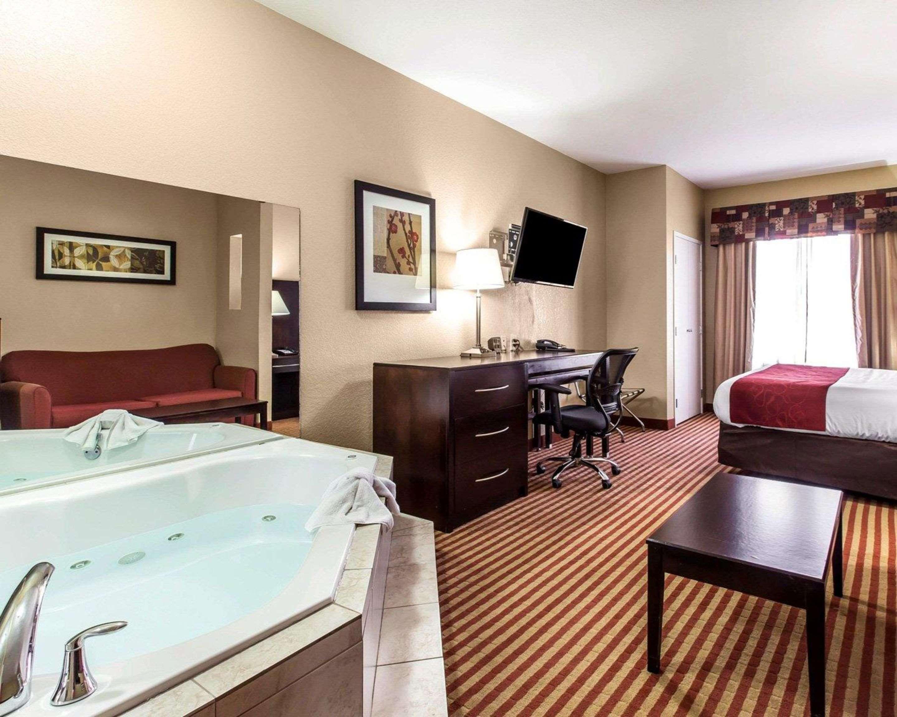 Comfort Suites Waycross Extérieur photo